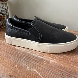 UGG Jass Slip-On Sneaker